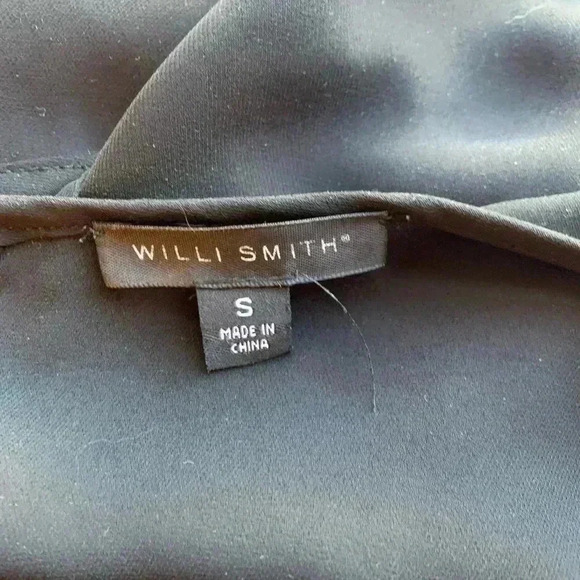 Black and beige lace blouse - Picture 5 of 6